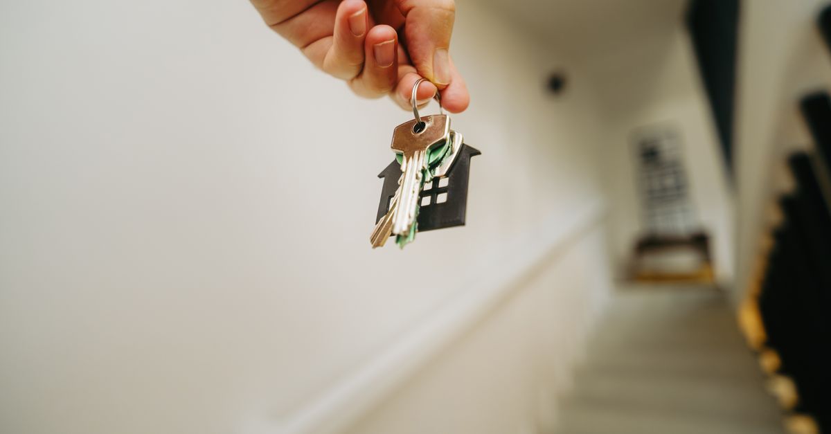 Beyond the Lockout: Emergency Locksmith and Rekeying Services for Renters — Austin TX Locksmith